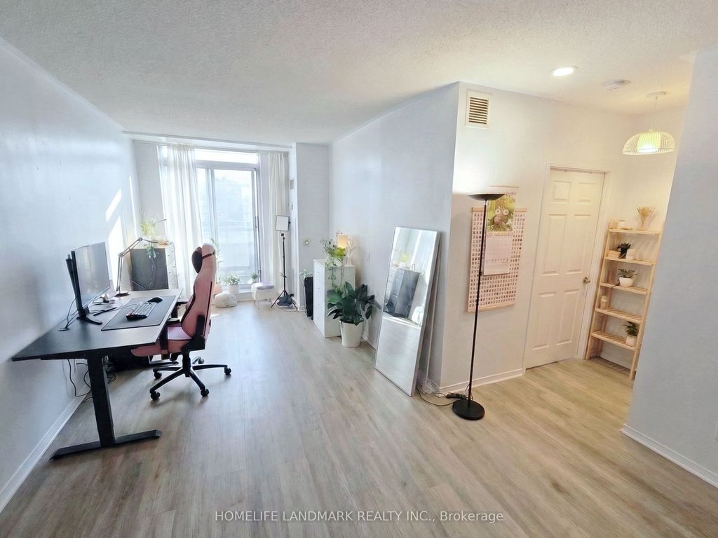Photo of 7398 Yonge Street #106, Vaughan, ON L4J 8J2 (MLS # N13044180)