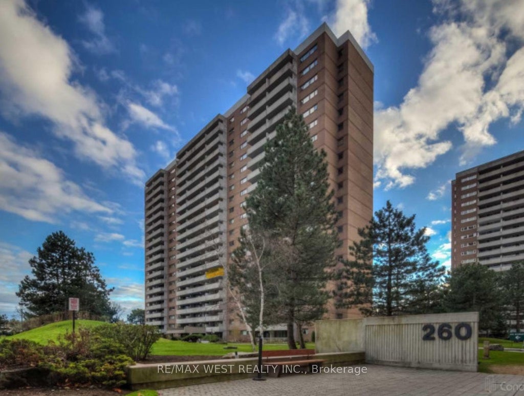 Photo of 260 Scarlett Road #709, Toronto, ON M6N 4X6 (MLS # W13757890)