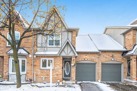 5865 Dalebrook Crescent 15B Mississauga ON L5M 5X1
