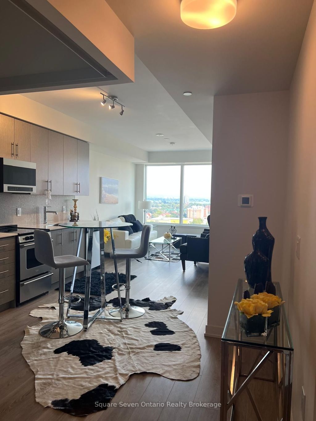 Photo of 212 King William Street #1301, Hamilton, ON L8R 0A7 (MLS # X12652376)