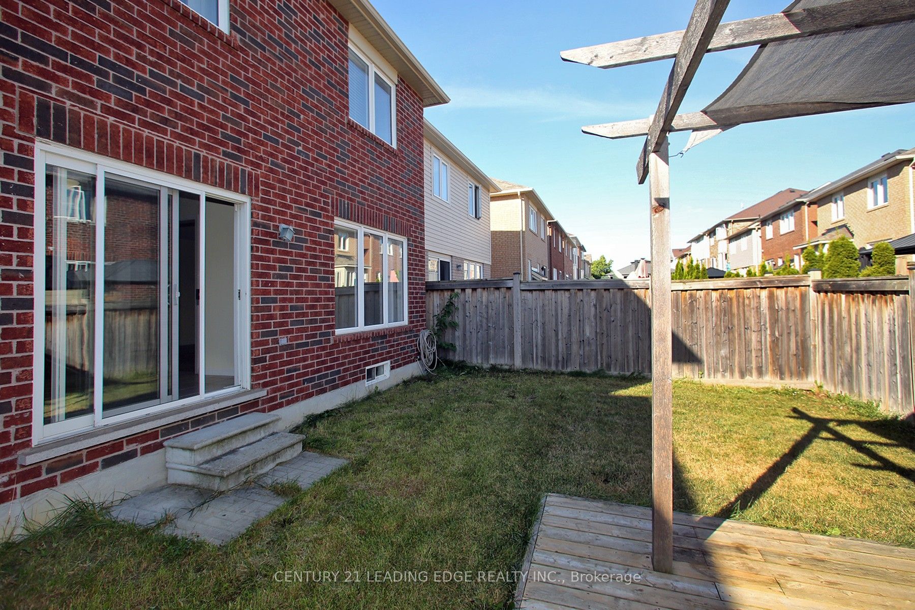 1810 Parkhurst Crescent