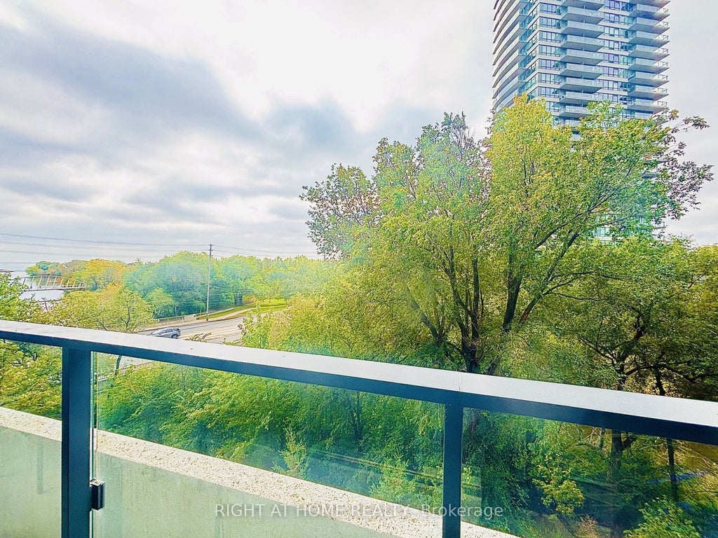 Photo of 2212 Lake Shore Boulevard W #502, Toronto, ON M8V 0C2 (MLS # W14006314)