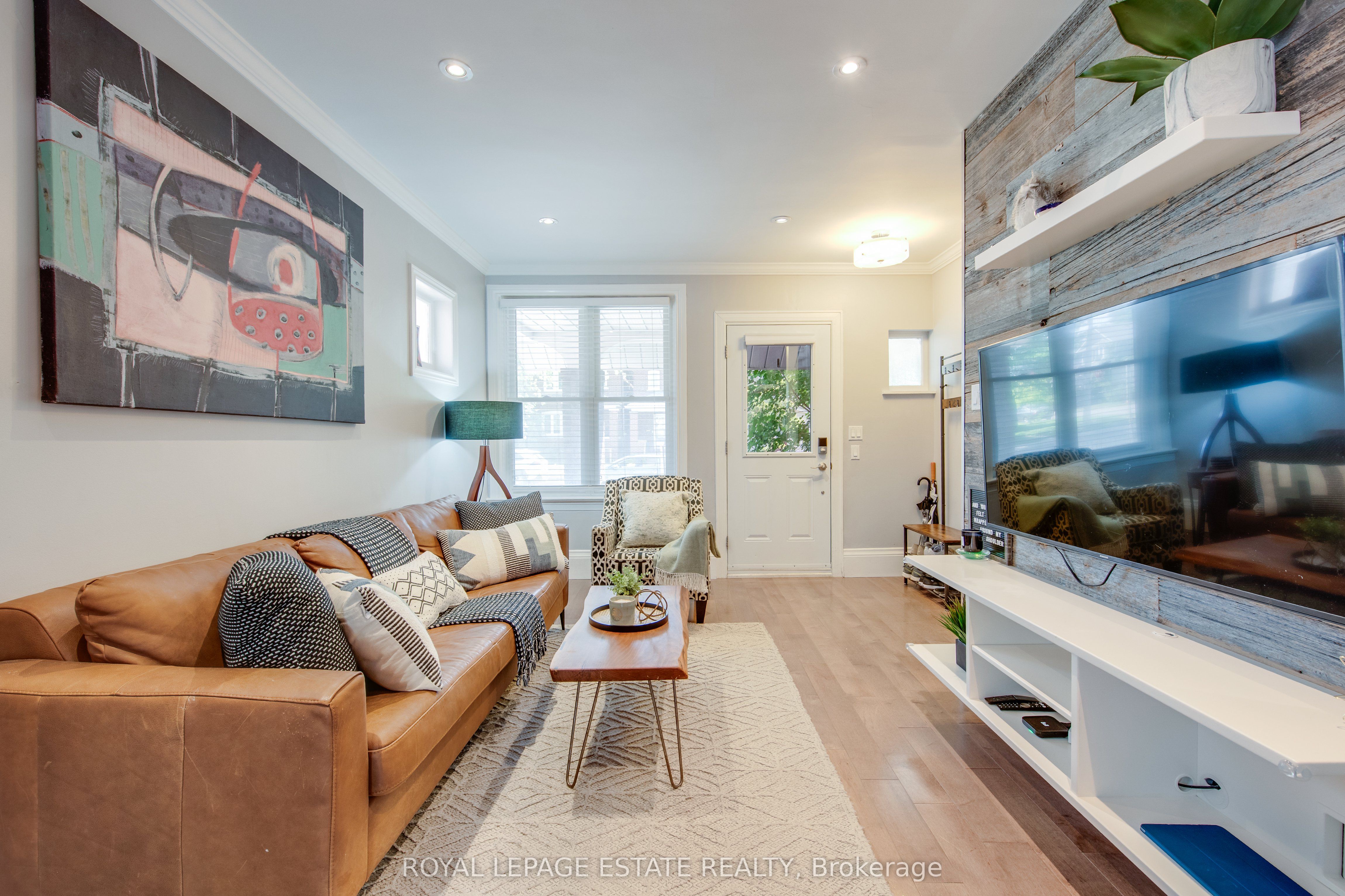 138 Woodmount Avenue