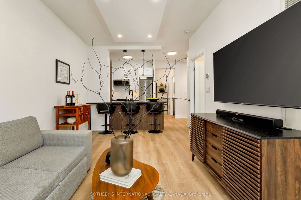 Photo of 3391 Bloor Street W #201, Toronto, ON M8X 1G3 (MLS # W12181428)