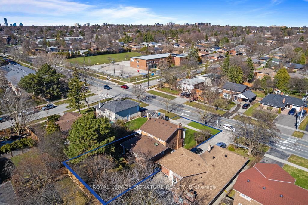 Photo of 8 Underhill Drive, Toronto, ON M3A 2J2 (MLS # C13133294)