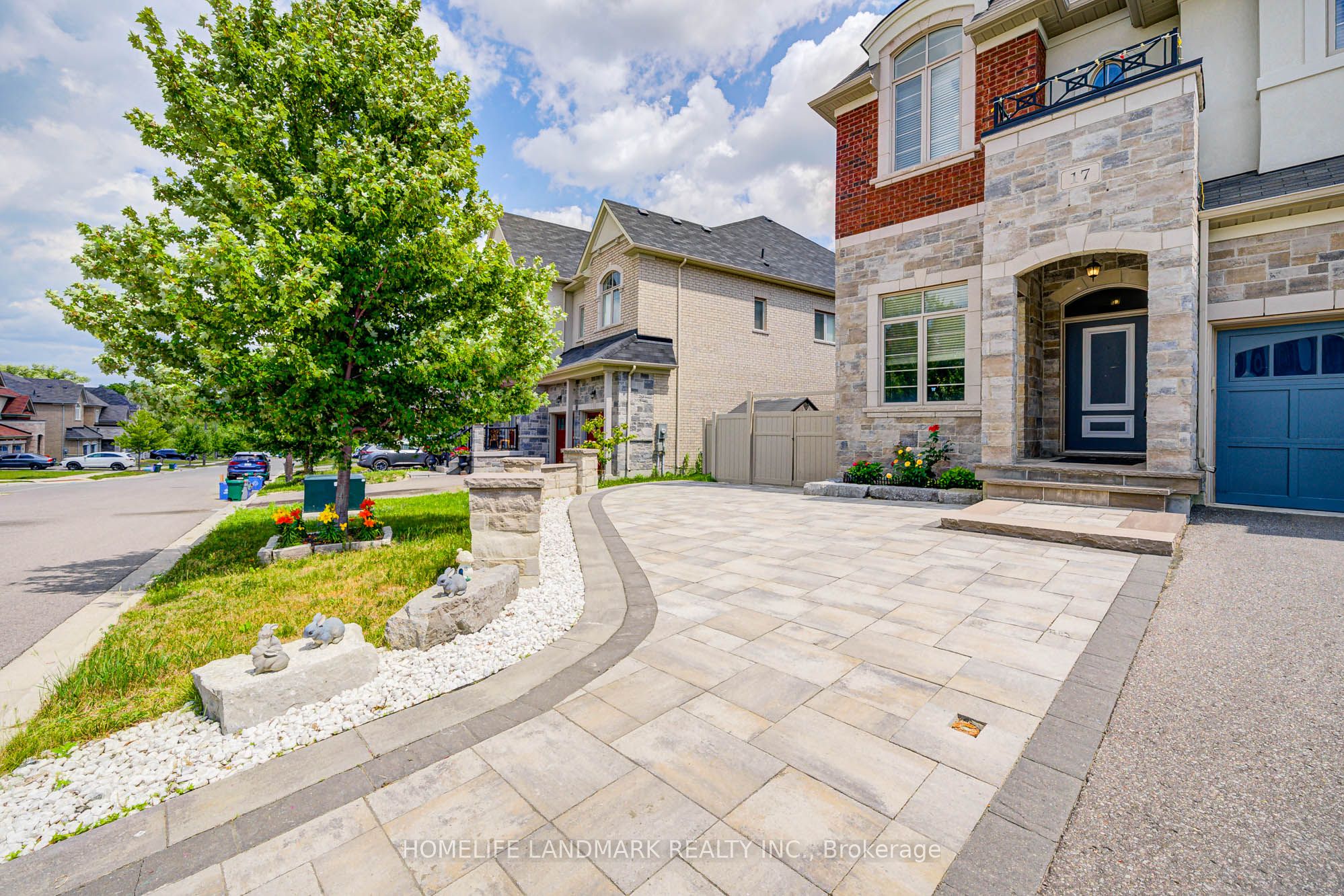 17 Dr Pearson Court