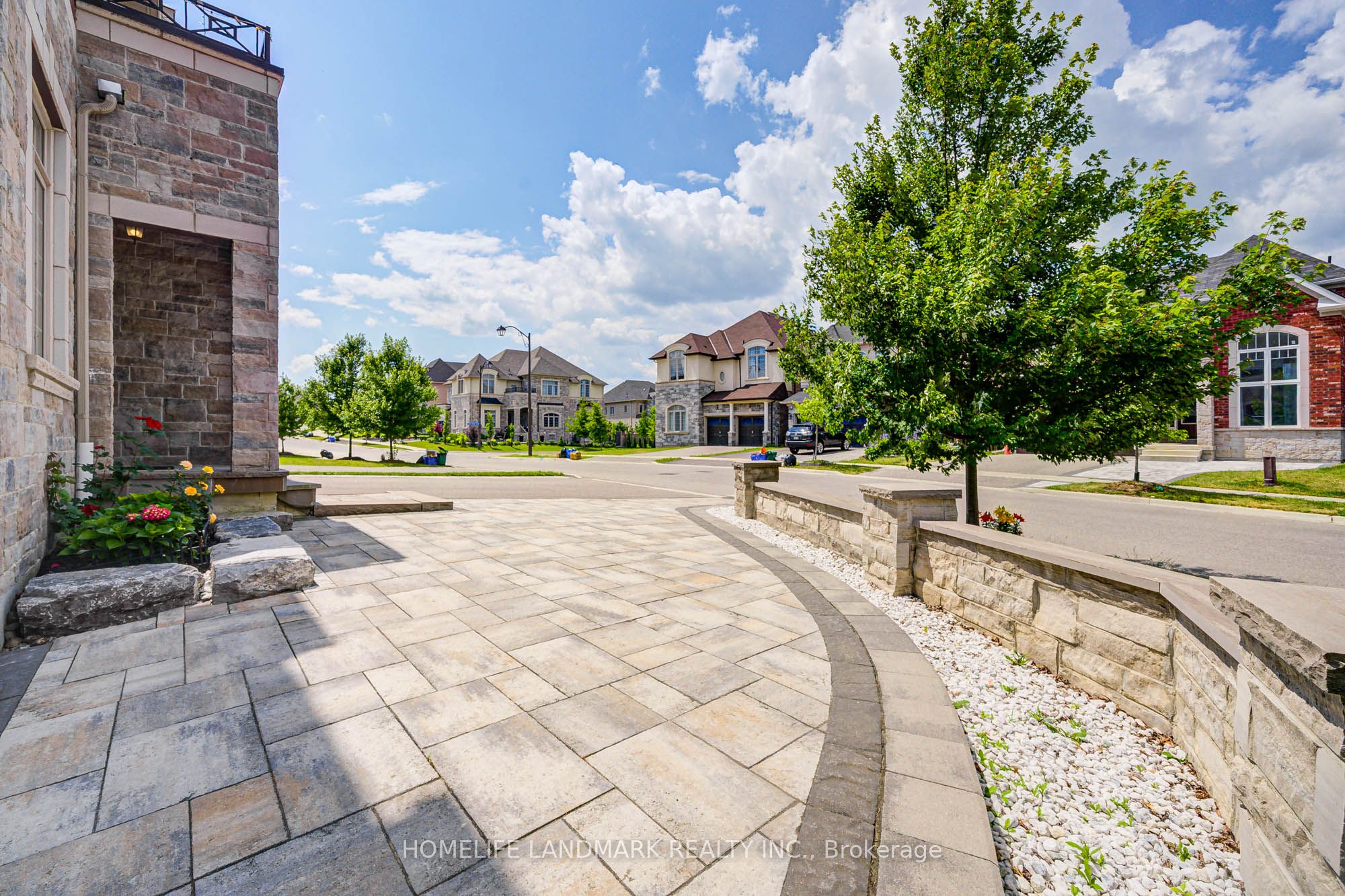 17 Dr Pearson Court
