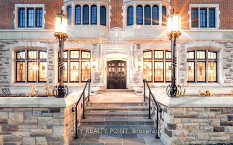 2 Clarendon Avenue 119 Toronto ON M4V 1H9