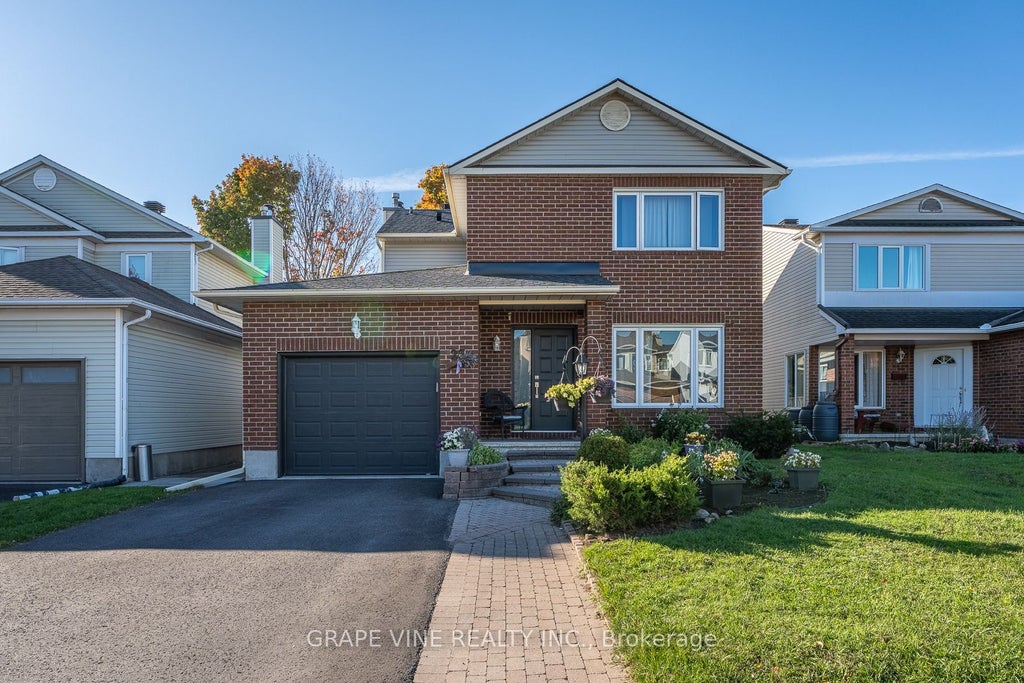 Photo of 25 Wheeler Street, Barrhaven, ON K2J 3B8 (MLS # X13911876)
