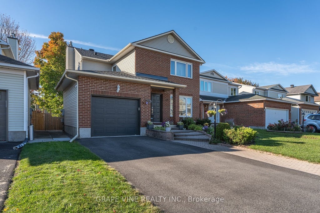 Photo of 25 Wheeler Street, Barrhaven, ON K2J 3B8 (MLS # X13911876)