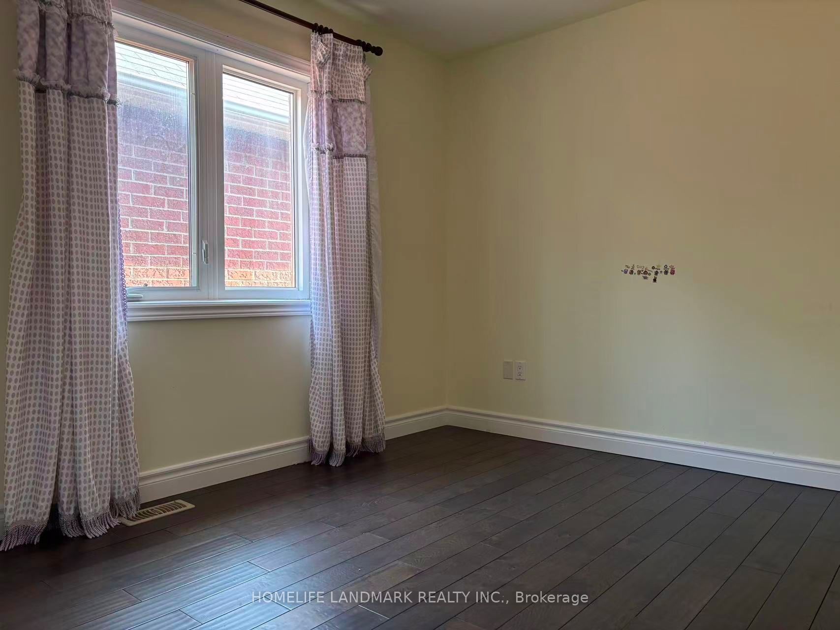 36 Alex Black Street