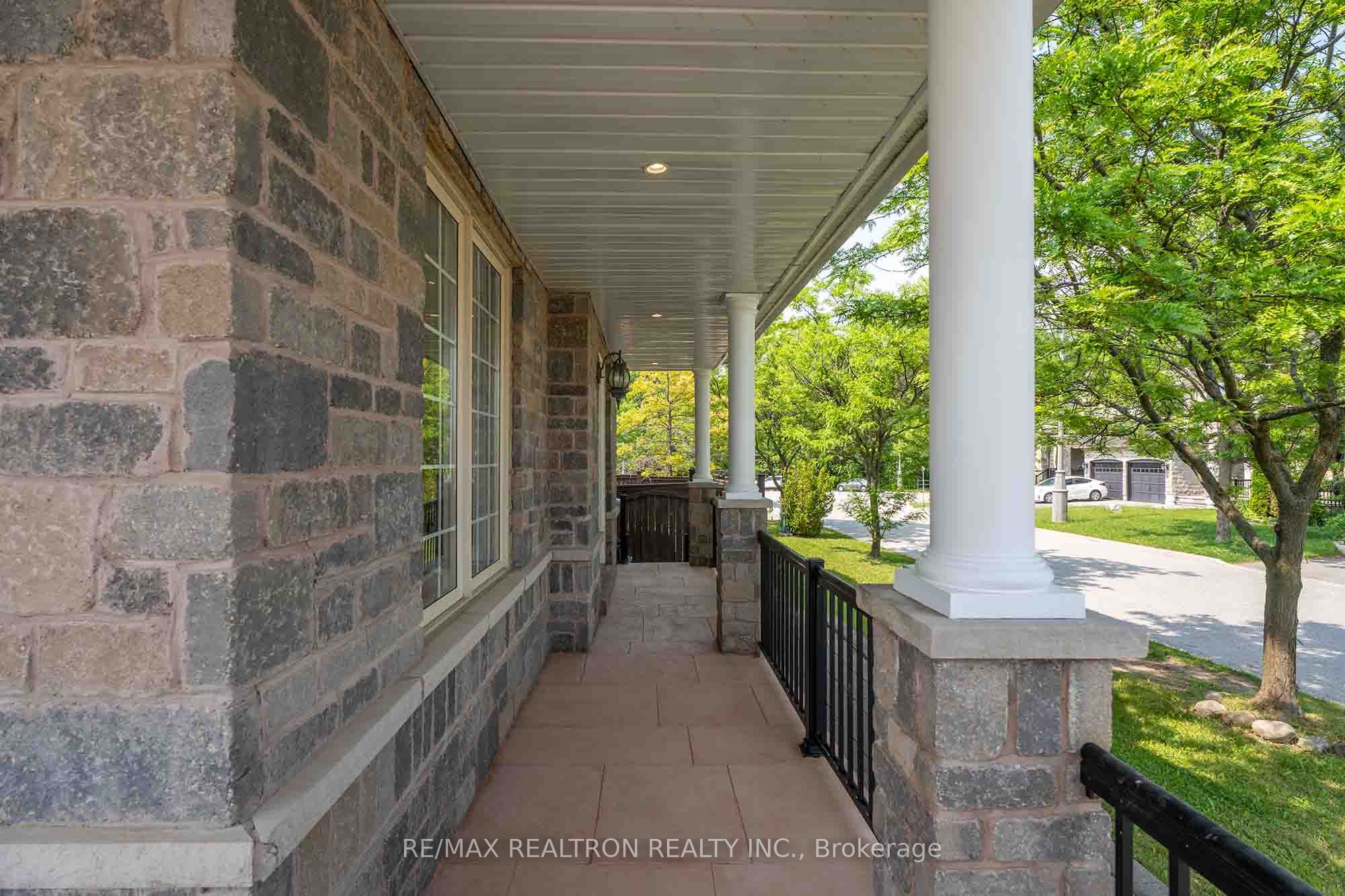 18 Augustine Avenue