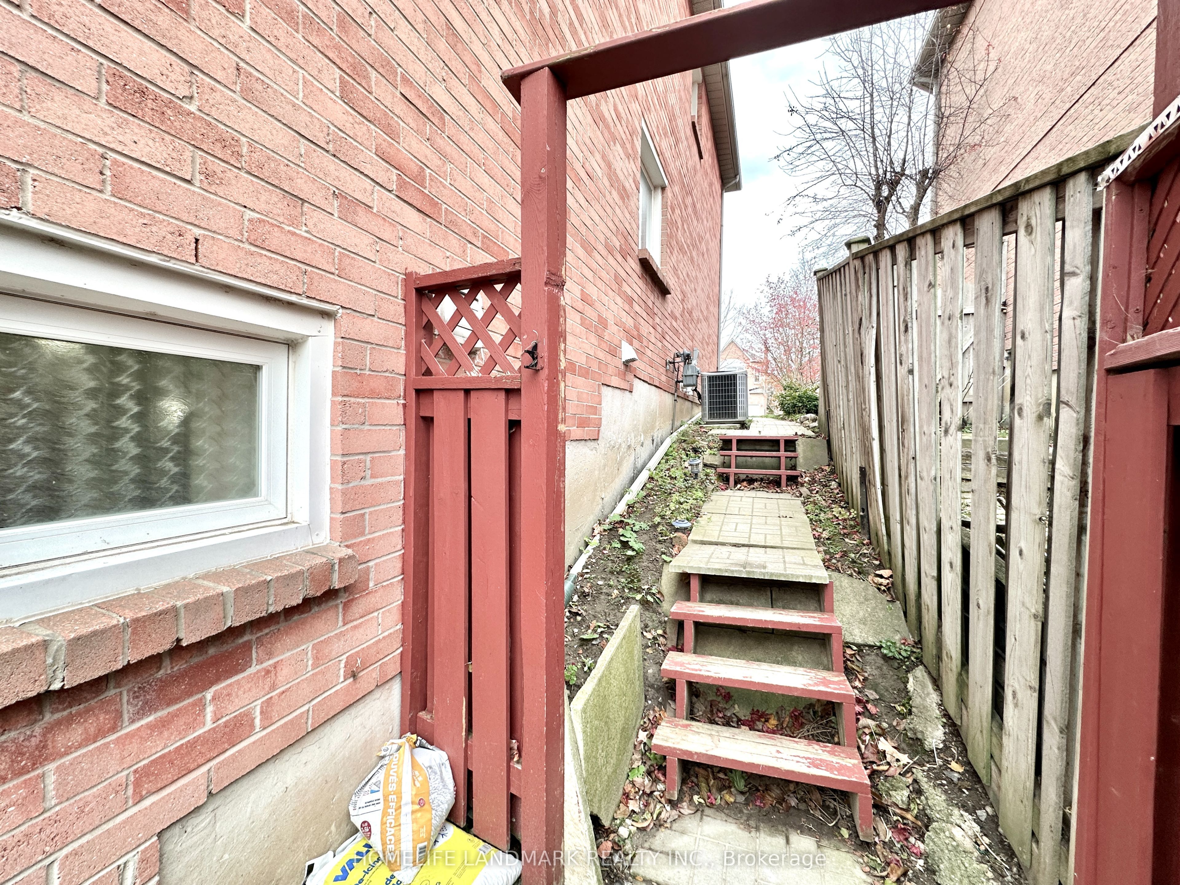 9 Captain Francis Drive Bsmt