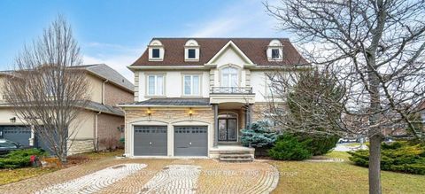 2 Hugo Road Bsmt Brampton ON L6P 1W4