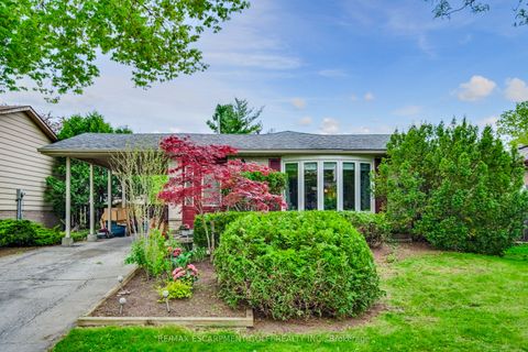1310 Sycamore Drive Burlington ON L7M 1H2