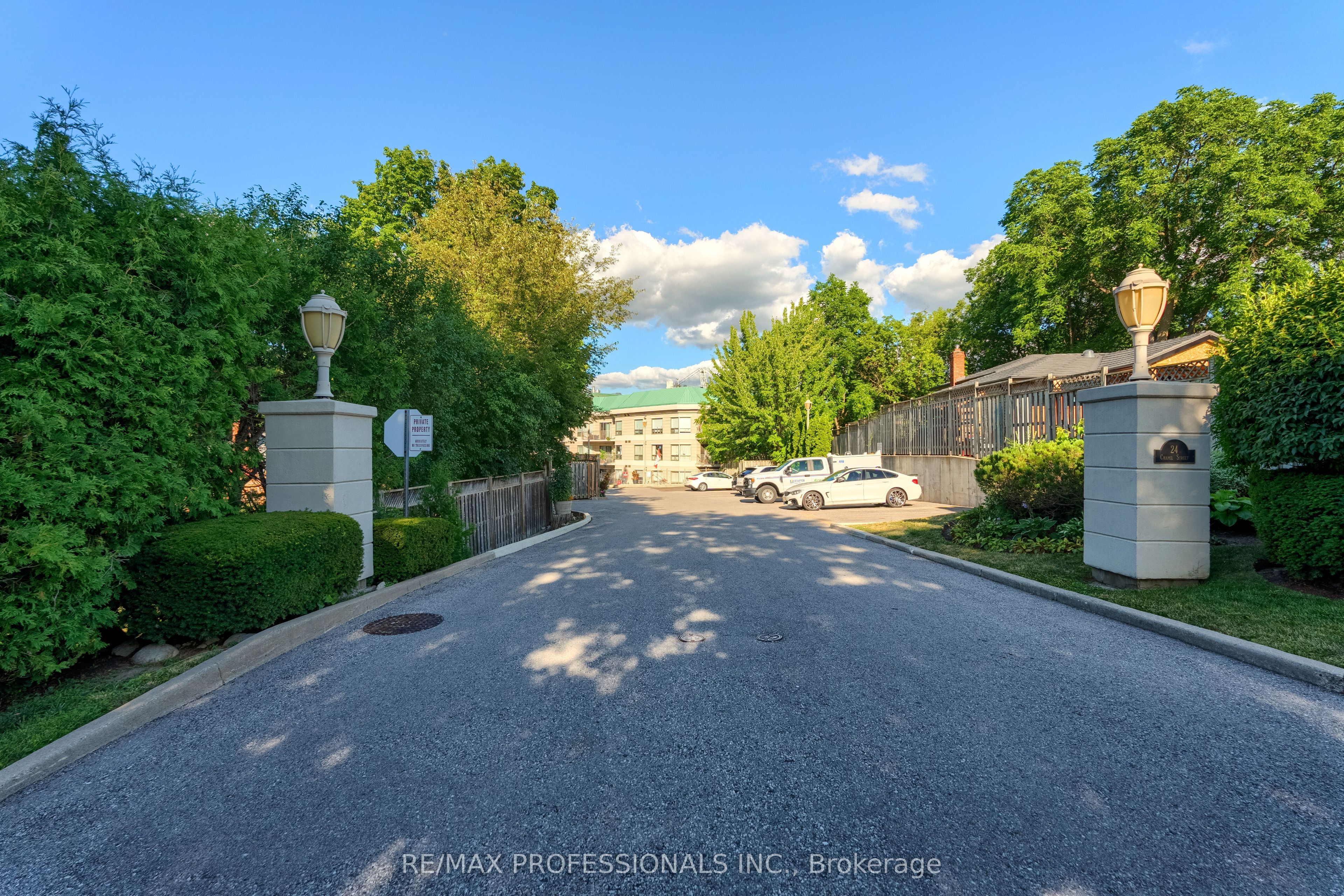 24 Chapel Street 206