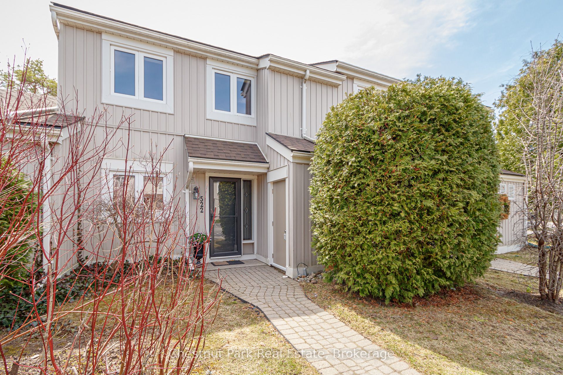 Photo 1 of 43 — 522 Oxbow Crescent, Collingwood, ON L9Y 5B4