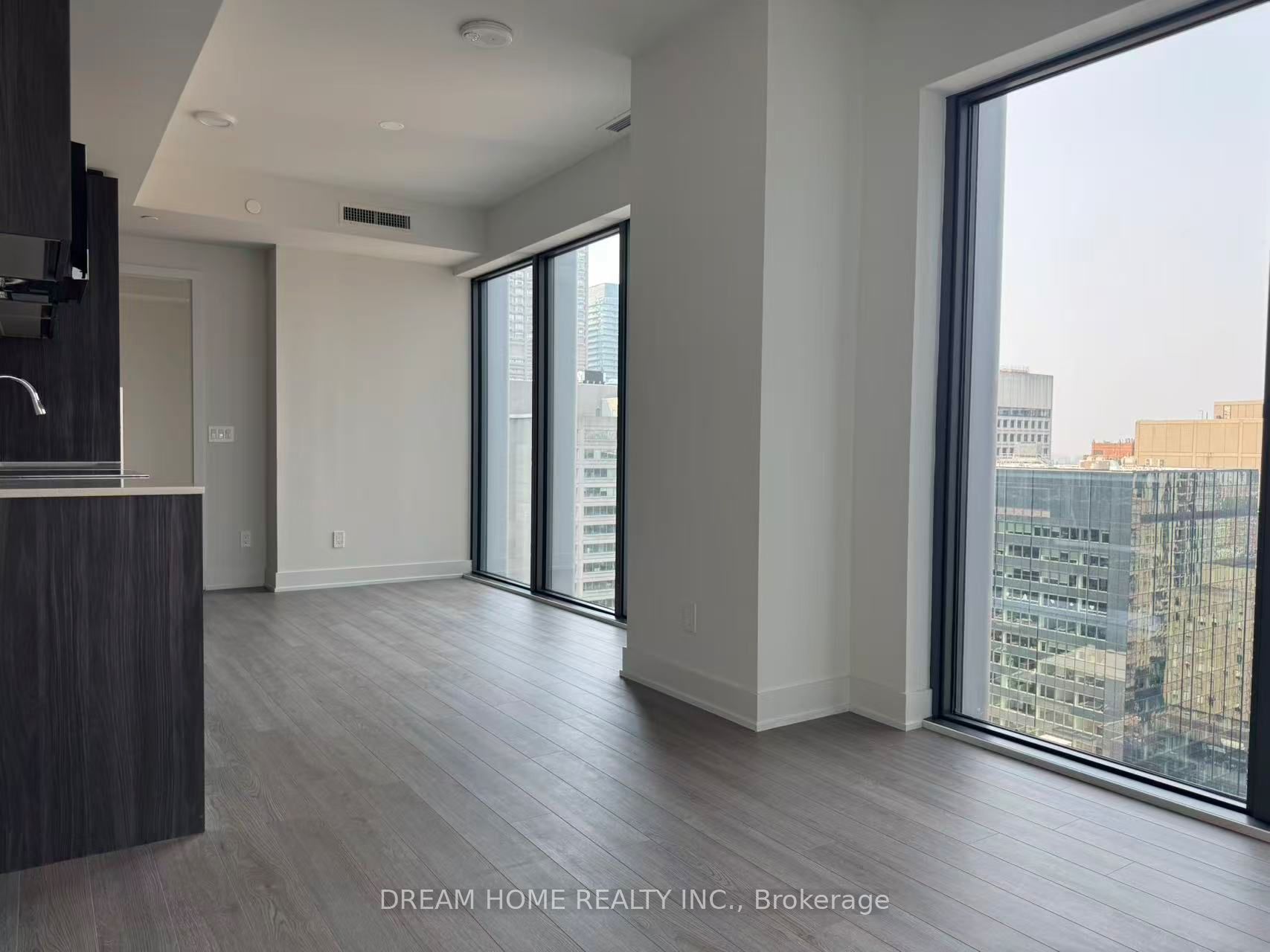 8 Cumberland Street 2002