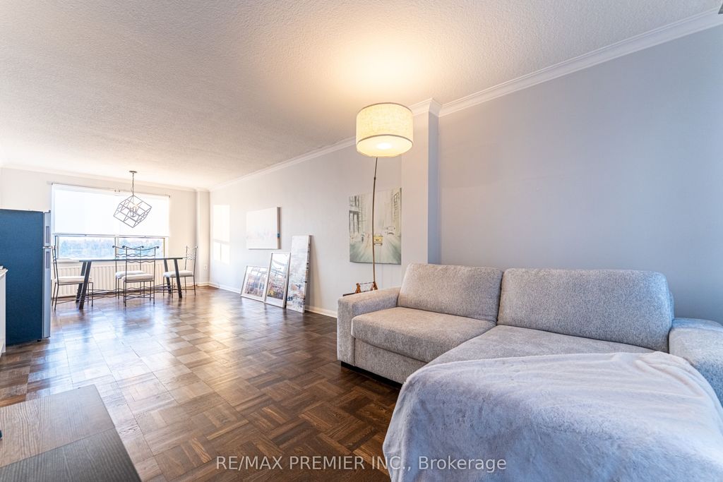 Photo of 660 Eglinton Avenue W #612, Toronto, ON M5N 1C3 (MLS # C13053842)