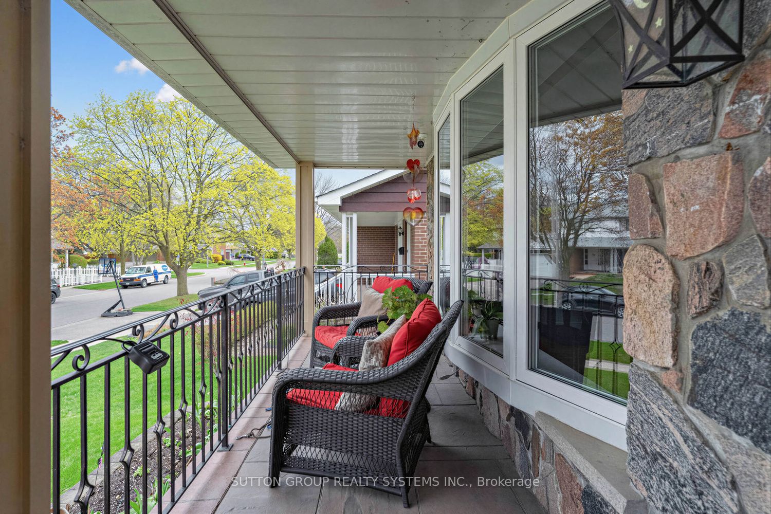 228 Chantenay Drive