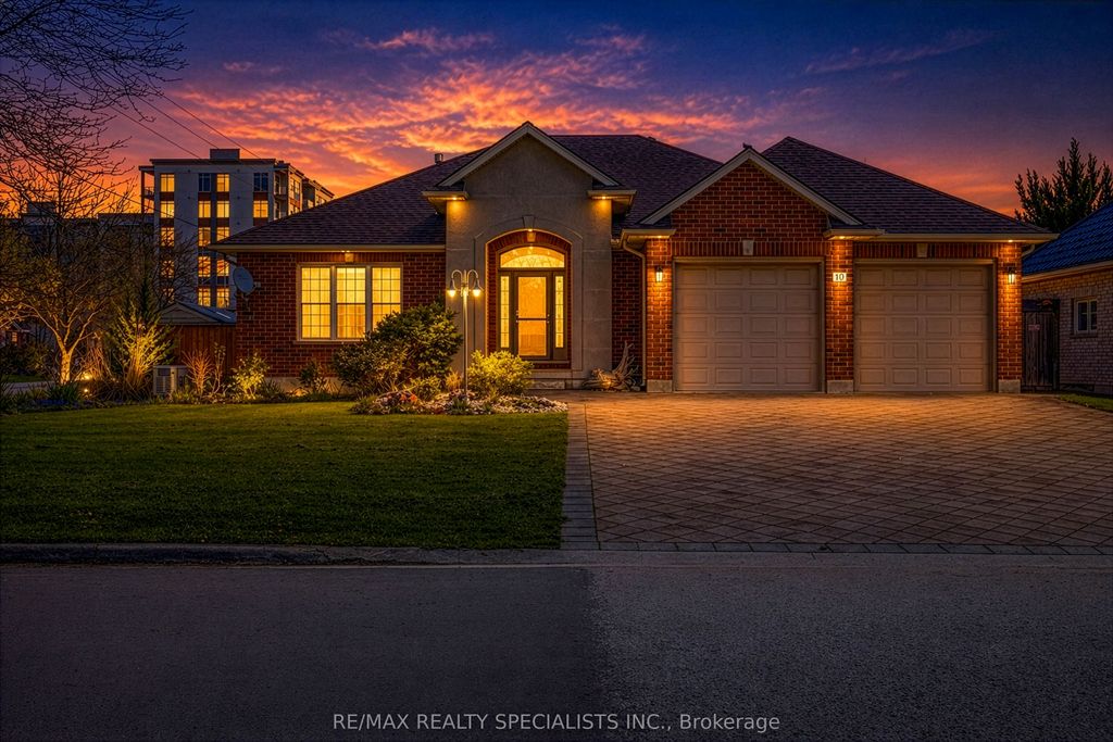 Photo of 10 Prince Of Wales Gate, London North, ON N6H 5M3 (MLS # X13046370)