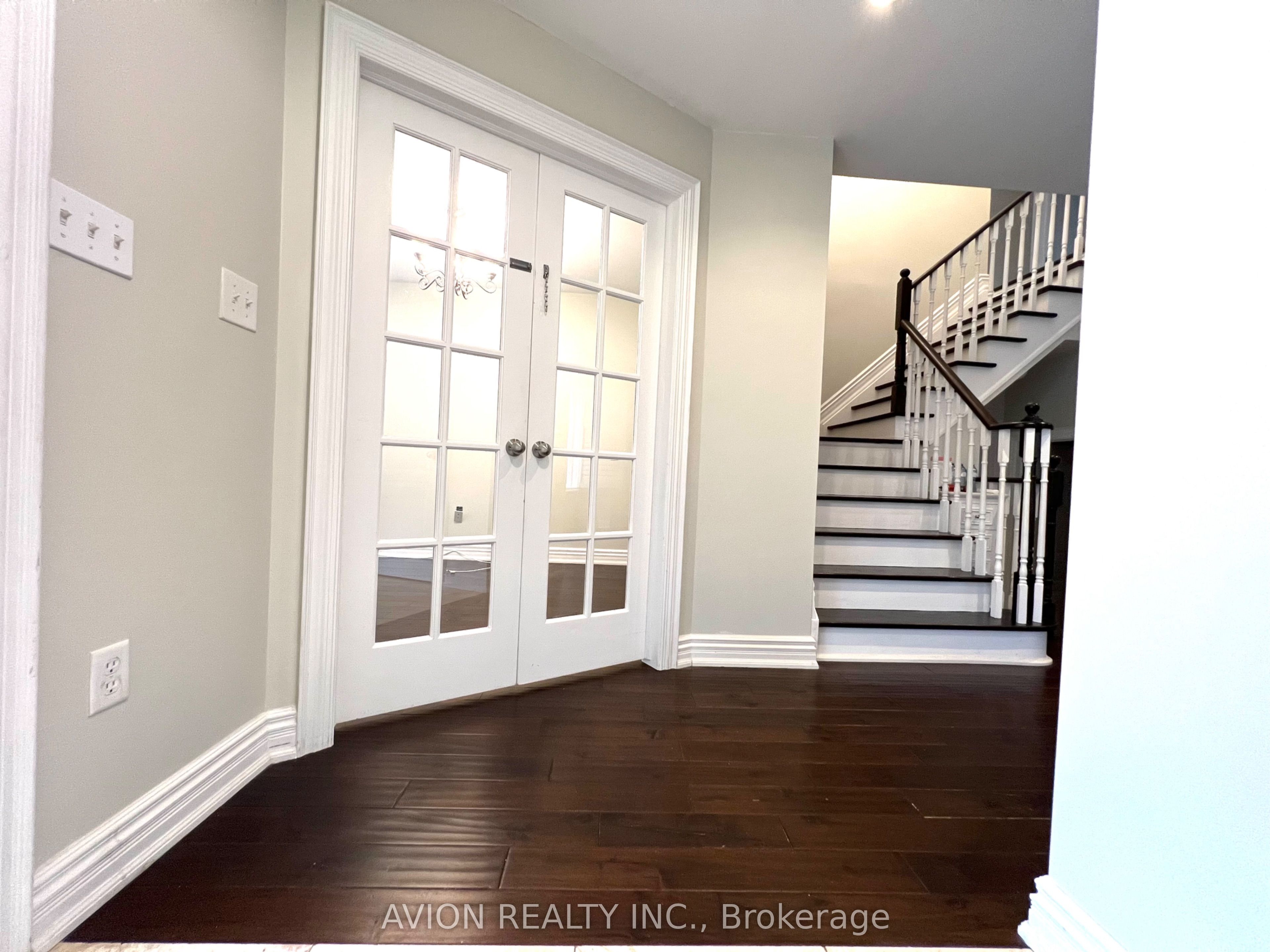 2293 Crestmont Drive