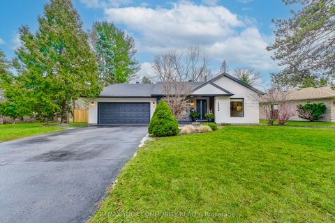 1688 Missenden Crescent Mississauga ON L5J 2T4