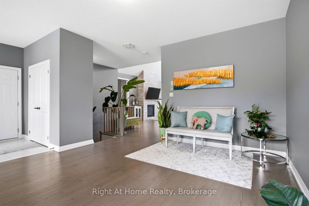 Photo of 46 E Holtby Court E, Scugog, ON L9L 0B4 (MLS # E13574248)