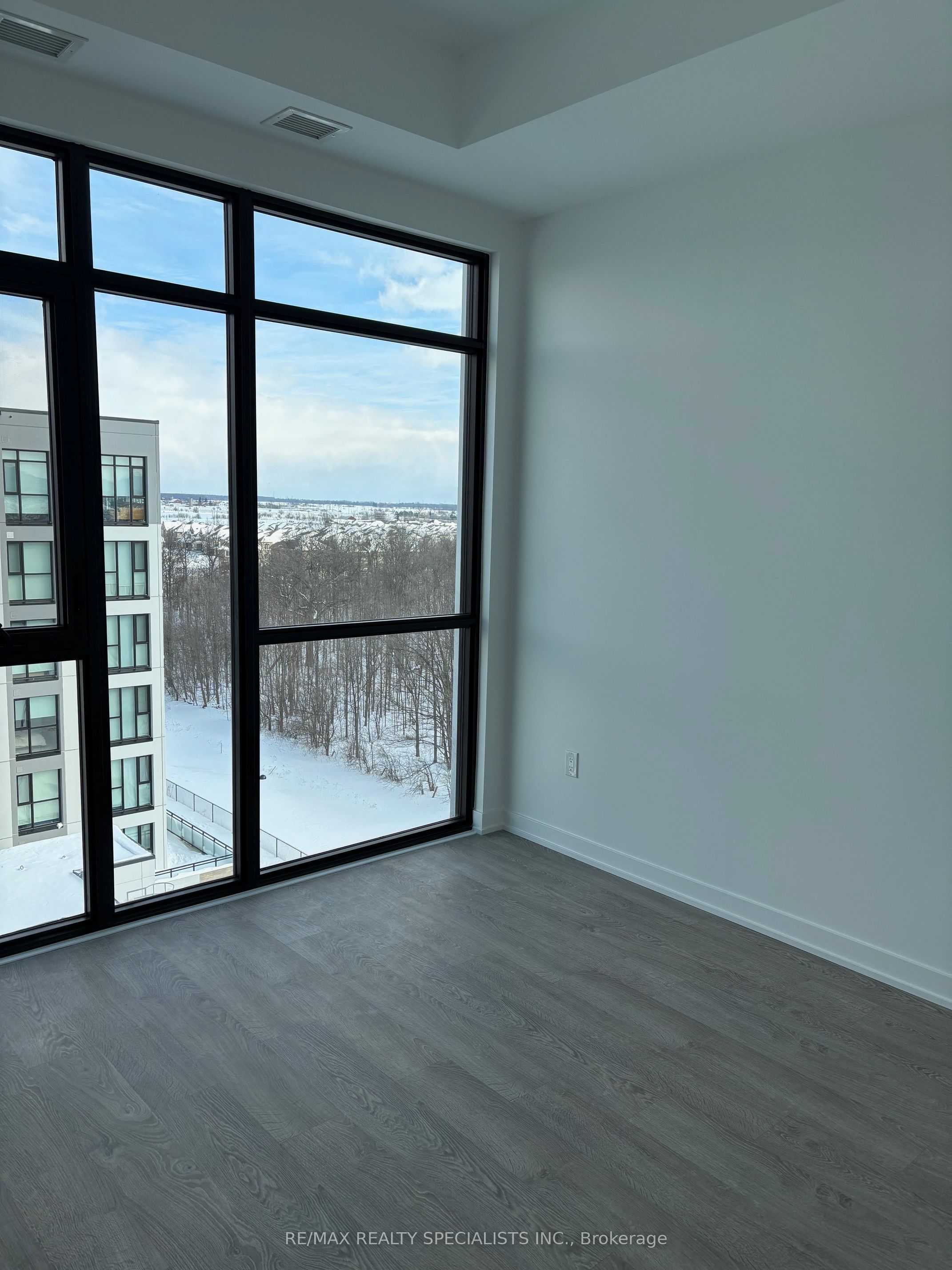 750 Whitlock Avenue 809