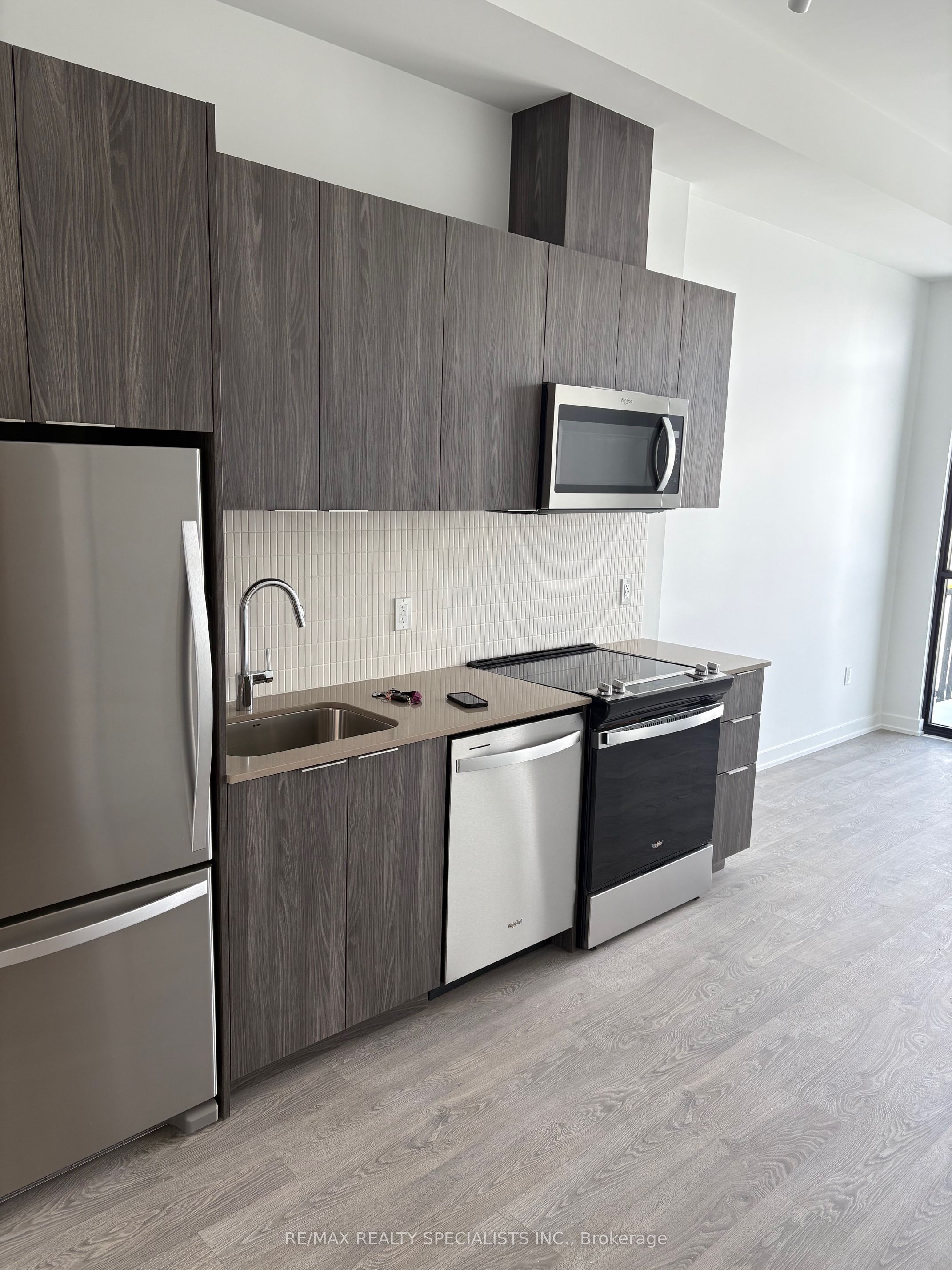 750 Whitlock Avenue 809