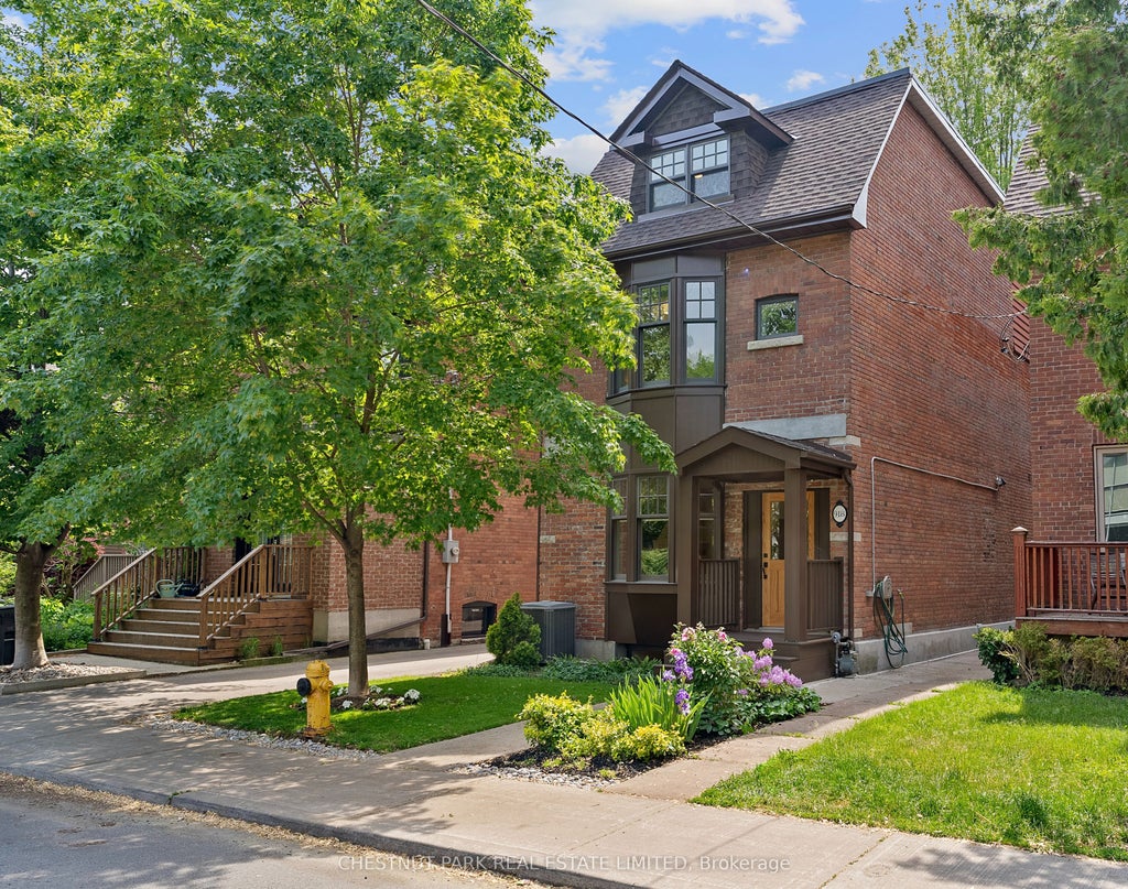 Photo of 918 Carlaw Avenue, Toronto, ON M4K 3L3 (MLS # E13413438)
