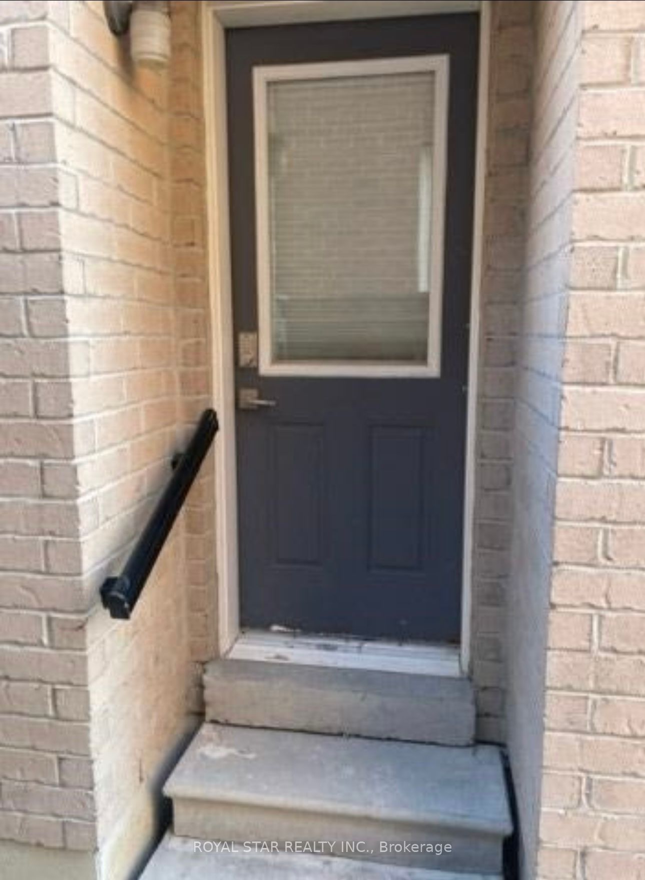 14 Chayna Crescent Main