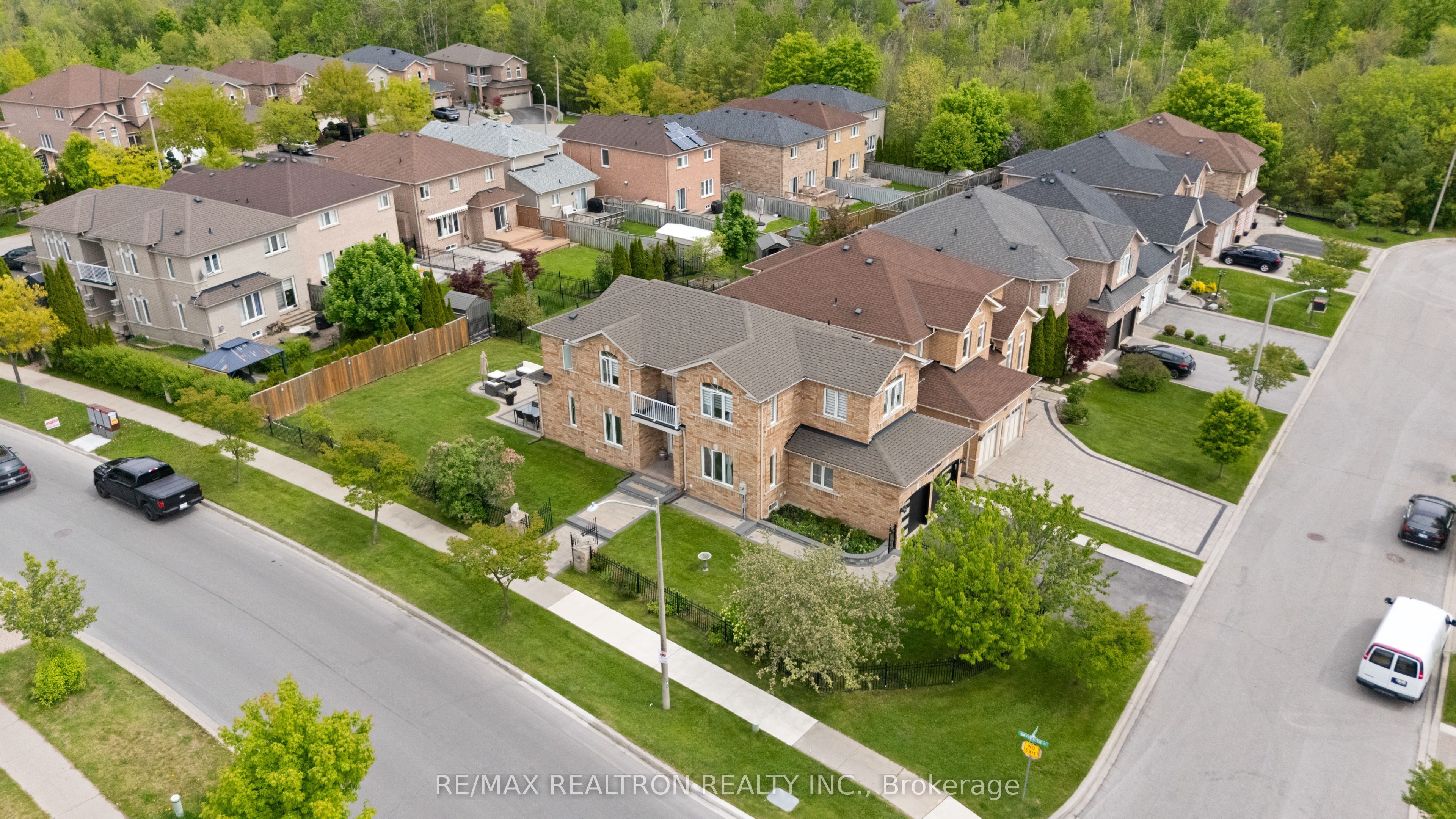 1 Emily Court