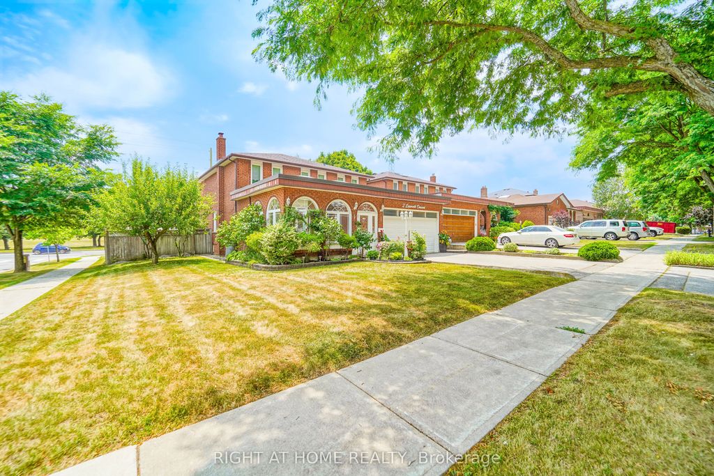 Photo of 2 Lapworth Crescent, Toronto, ON M1V 2M5 (MLS # E12555742)