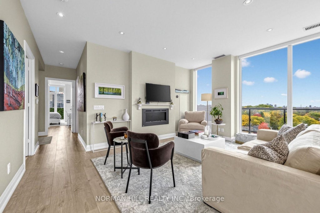 Photo of 1 Belsize Drive #820, Toronto, ON M4S 0B9 (MLS # C14097262)