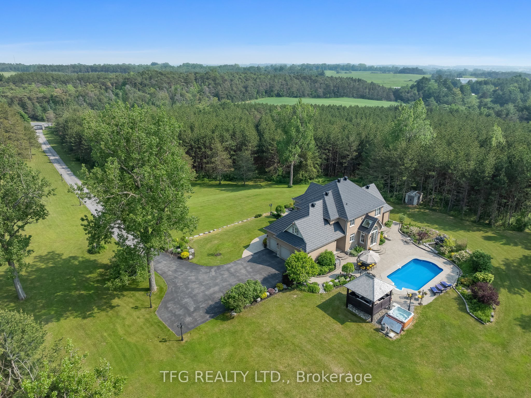 1980 Concession 10 Road