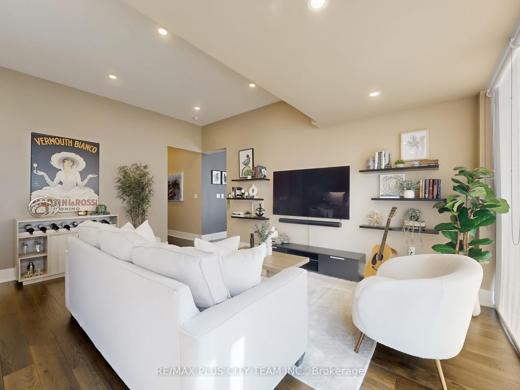 Photo of 39 Queens Quay E #202, Toronto, ON M5E 0A5 (MLS # C13037310)