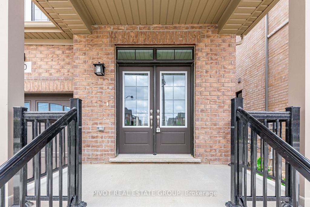 Photo of 30 Lipscott Drive, Caledon, ON L7C 4L2 (MLS # W12768360)