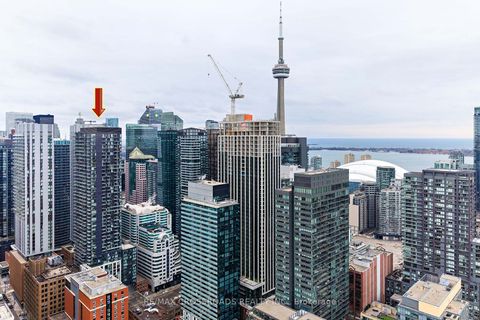 87 Peter Street 4515 Toronto ON M5V 0V1