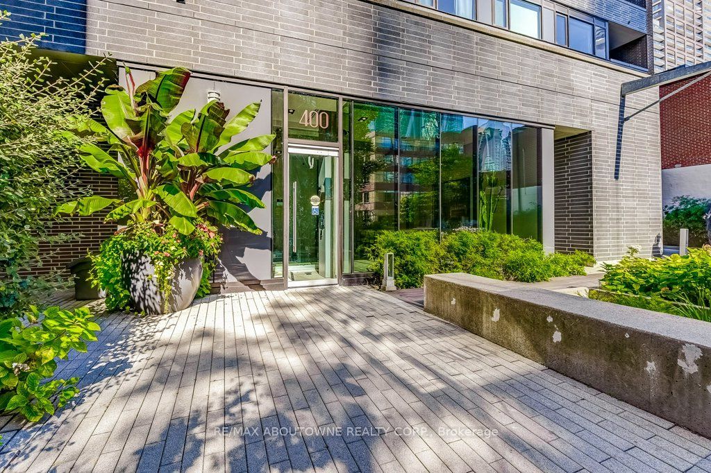 Photo of 400 Wellington Street W #212, Toronto, ON M5V 0B5 (MLS # C12445174)