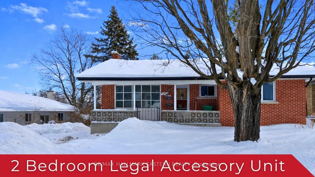 Photo of 927 Ellesmere Avenue, Peterborough, ON K9H 7A9 (MLS # X12736878)