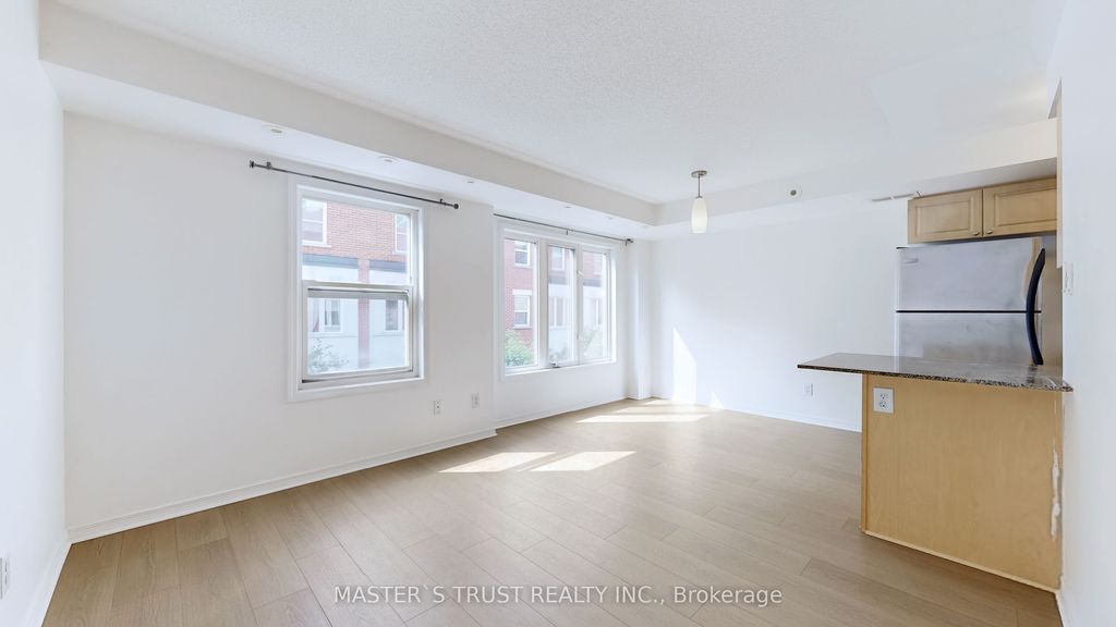 Photo of 74 Munro Street #Unit4, Toronto, ON M4M 2S9 (MLS # E12426446)
