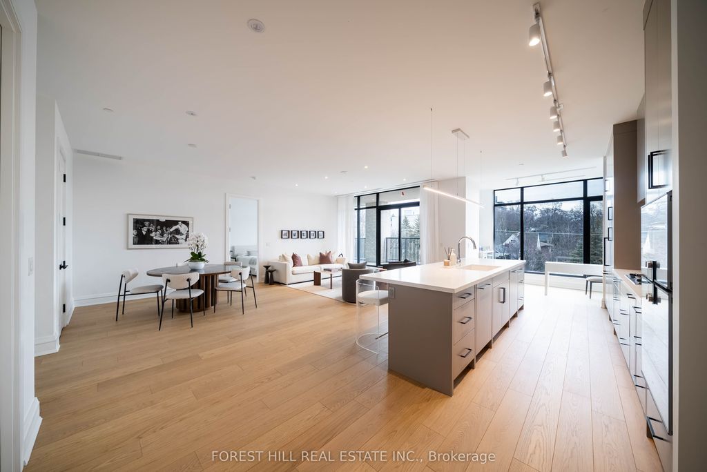 Photo of 2010 Bathurst Street #4D, Toronto, ON M5P 0A8 (MLS # C12403661)