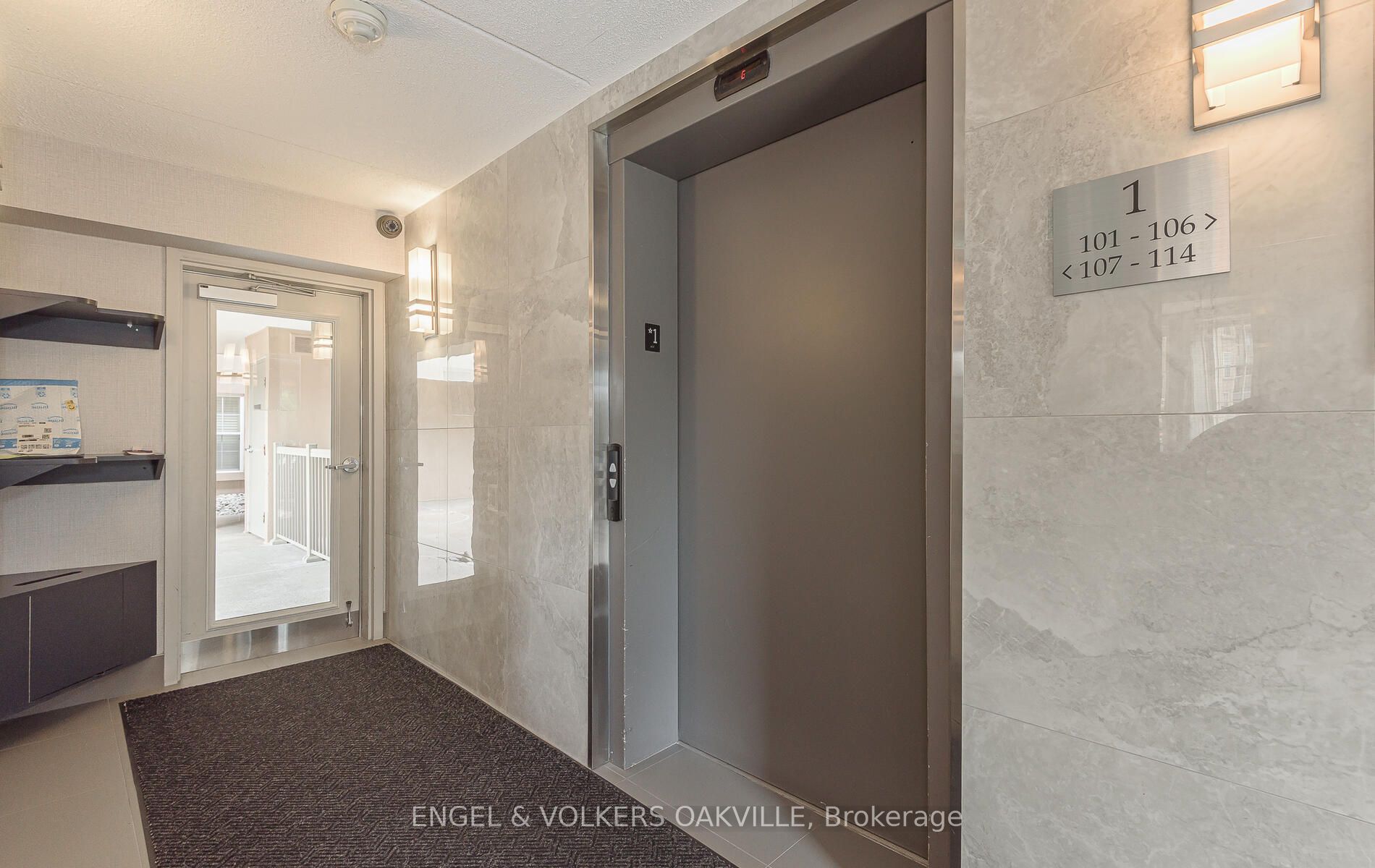 1460 Bishops Gate 401