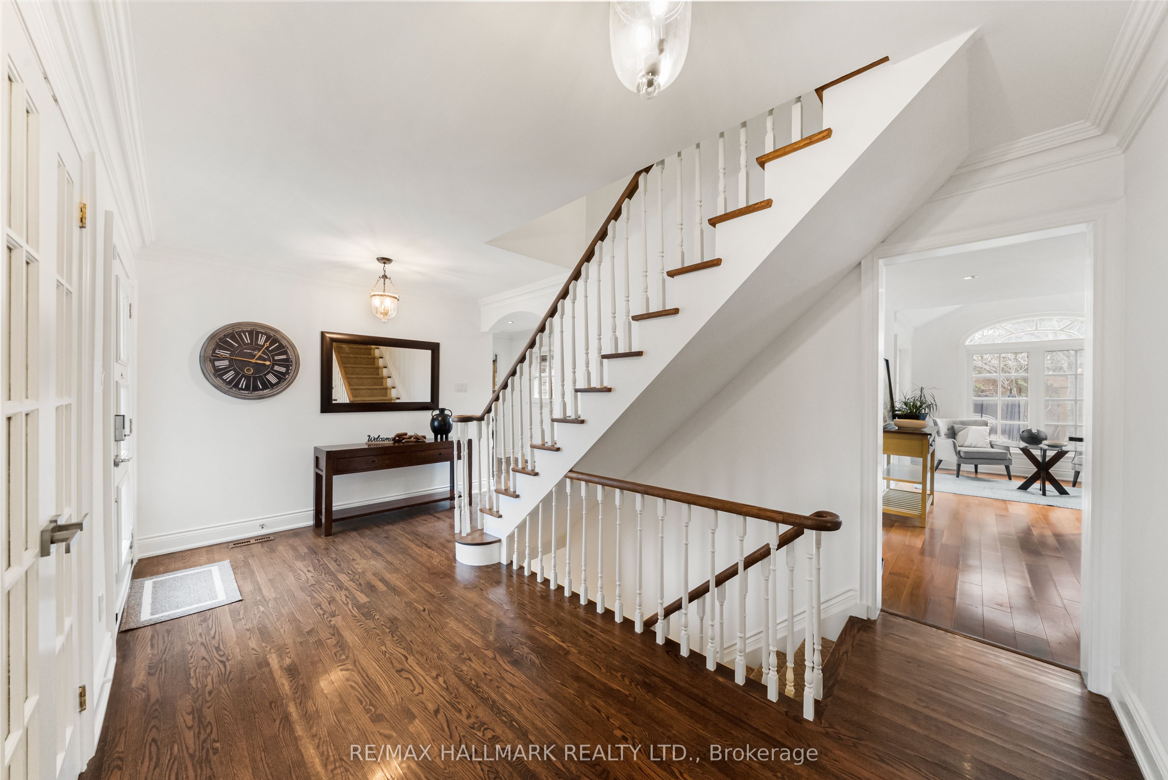 55 Riverside Boulevard