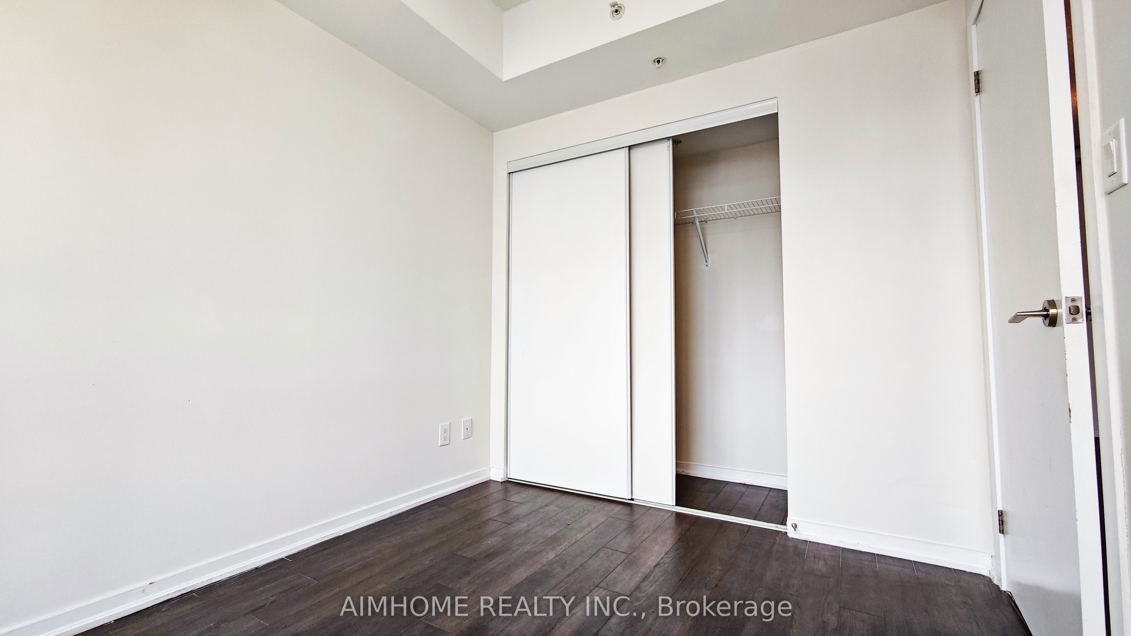 68 Abell Street 1107