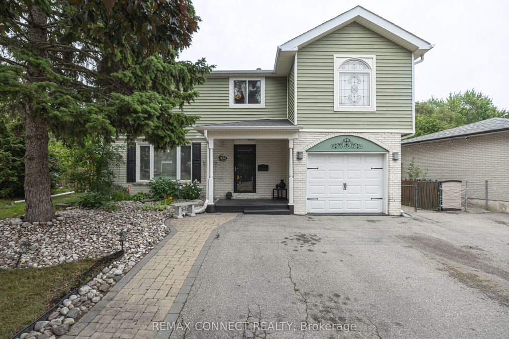 Photo of 32 Harland Crescent, Ajax, ON L1S 1J9 (MLS # E12751326)