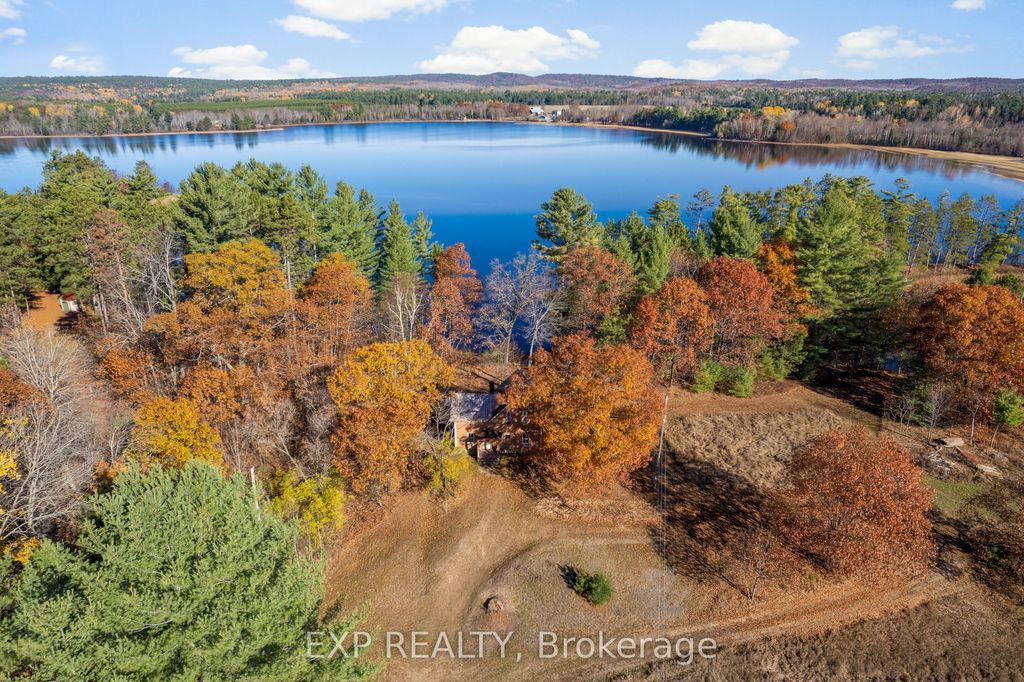 Photo of 30 Grannys Lane, Killaloe, Hagarty and Richards, ON K0J 2A0 (MLS # X13045910)