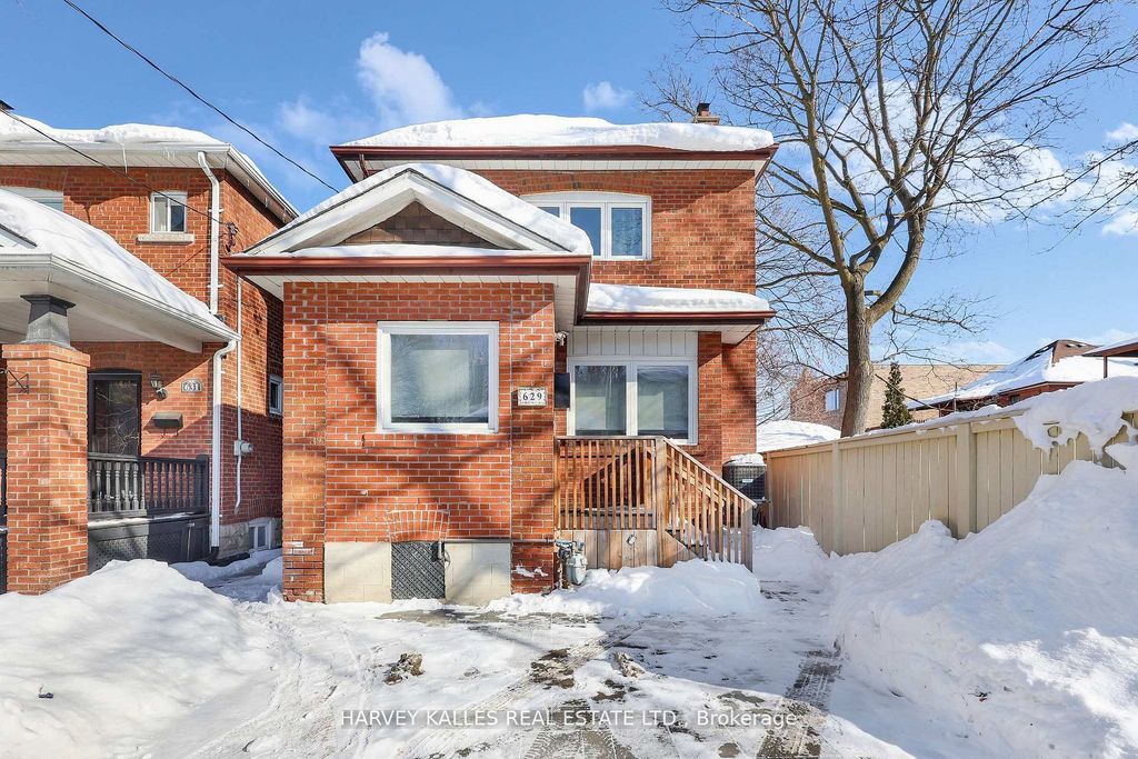 Photo of 629 Duplex Avenue, Toronto, ON M4R 1W1 (MLS # C12867060)