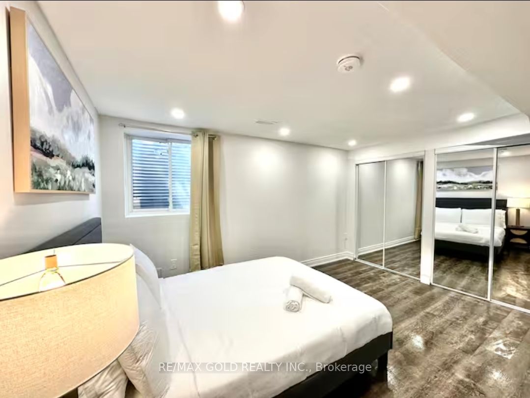 1749 Wembury Road Lower